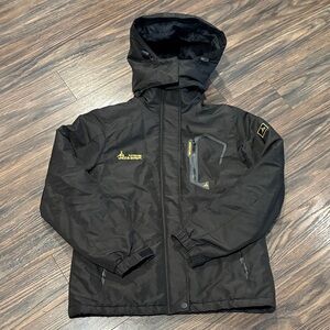 Black Hooded Jacket with Yellow Accents by Uncover & Boror V.A. Tor 189 (small)